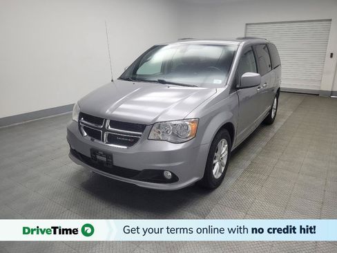 Used 2019 Dodge Grand Caravan SXT FWD image 1