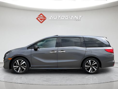 Used 2020 Honda Odyssey Elite image 6