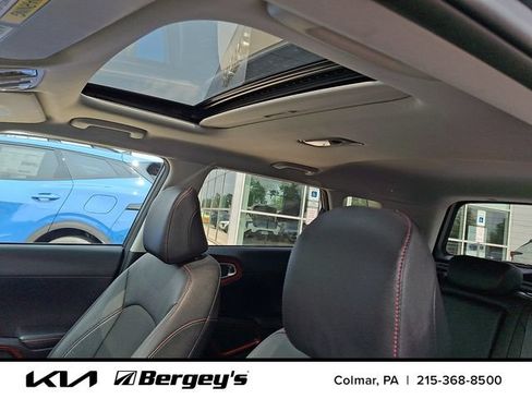 Certified 2023 Kia Soul GT-Line w/ GT-Line Technology Package FWD image 17