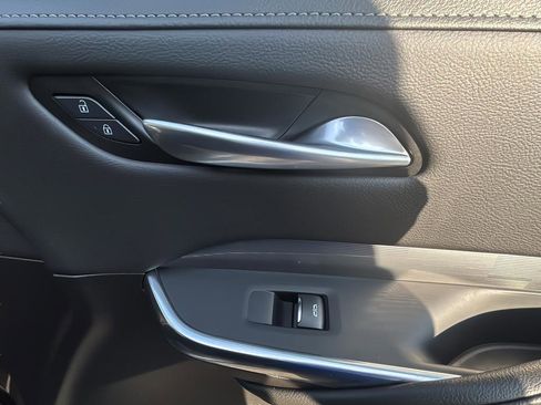 Used 2024 Cadillac XT4 Premium Luxury image 37