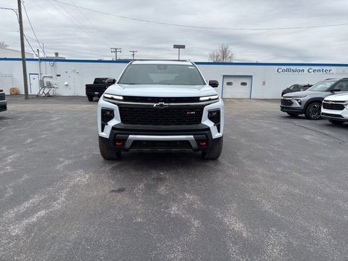 New 2026 Chevrolet Traverse Z71 w/ Driver Confidence Package image 2