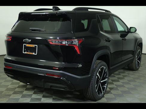 New 2026 Chevrolet Equinox RS image 2