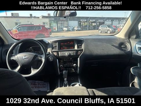 Used 2014 Nissan Pathfinder S AWD/4WD image 12