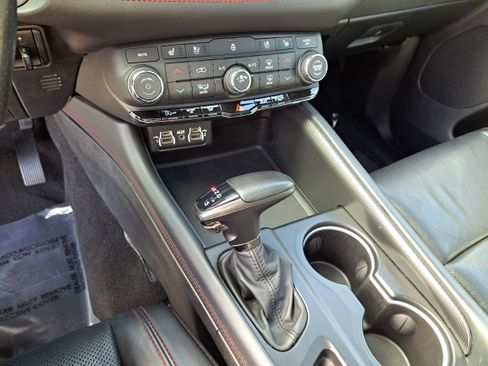 Used 2024 Dodge Durango GT image 18