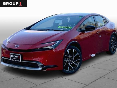 New 2026 Toyota Prius Plug-In Hybrid FWD image 1