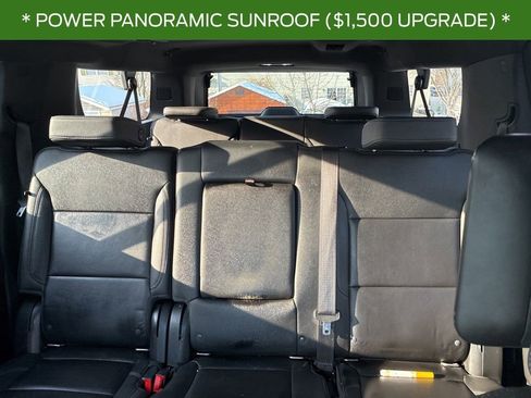 Used 2022 Chevrolet Suburban Z71 w/ Off-Road Capability Package image 10