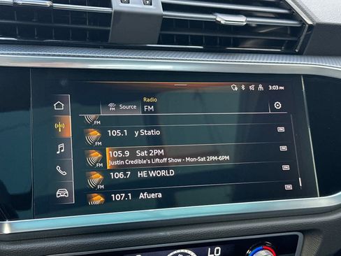 Used 2025 Audi Q3 2.0T Premium w/ Black Optic Sport Package AWD/4WD image 18