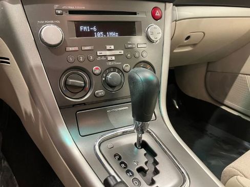 Used 2009 Subaru Outback 2.5i Special Edition w/ Popular Equipment Group 1C image 28