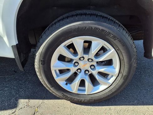 Used 2026 Chevrolet Silverado 1500 Custom image 19