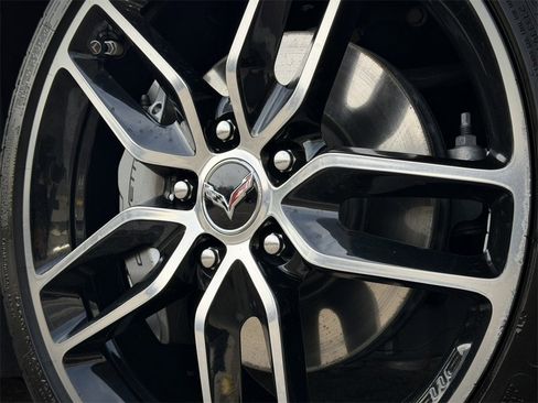 Used 2017 Chevrolet Corvette Stingray Convertible w/ 1LT image 14