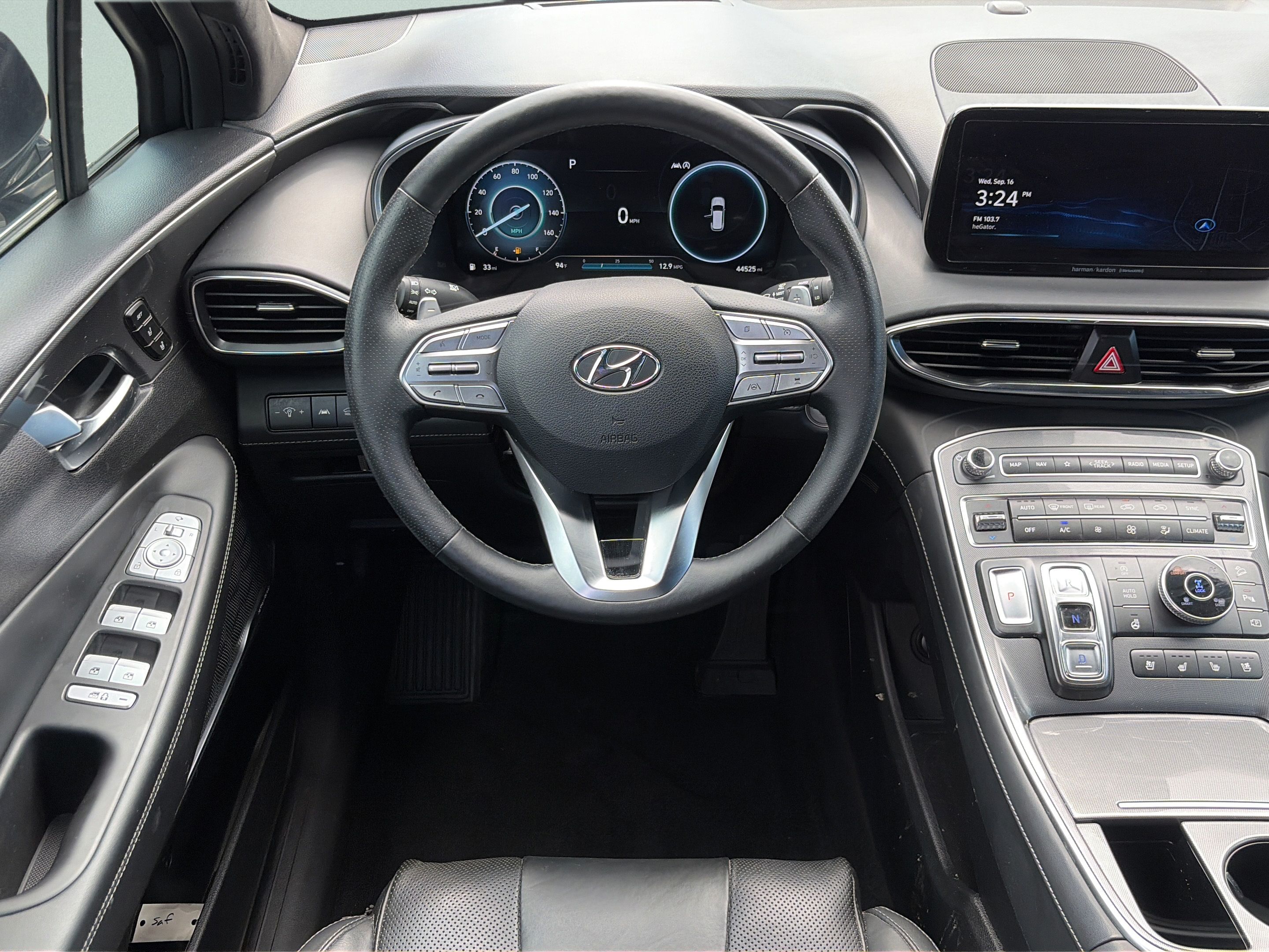 Used 2023 Hyundai Santa Fe Calligraphy AWD/4WD image 13