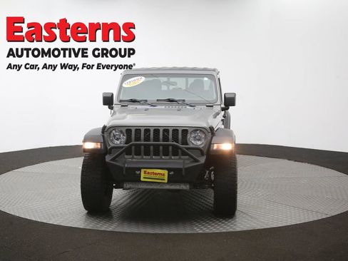 Used 2020 Jeep Gladiator Sport w/ Quick Order Package 24S AWD/4WD image 54