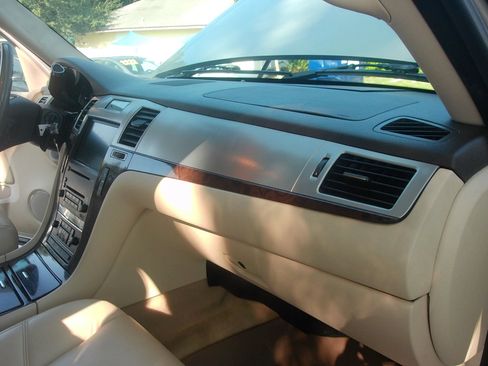 Used 2008 Cadillac Escalade 2WD image 42
