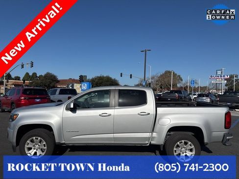 Used 2017 Chevrolet Colorado LT w/ LT Convenience Package image 6