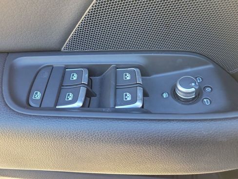 Used 2020 Audi A3 2.0T Premium image 21