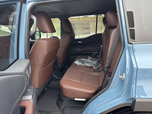 New 2026 Toyota Land Cruiser image 10