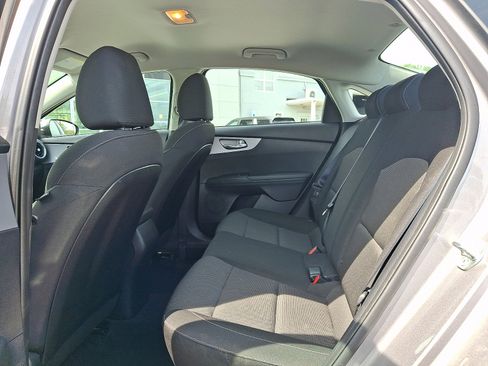 Used 2024 Kia Forte LXS image 10