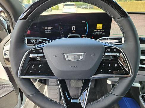 New 2025 Cadillac Lyriq Sport w/ LPO, Floor Liner Package RWD image 33
