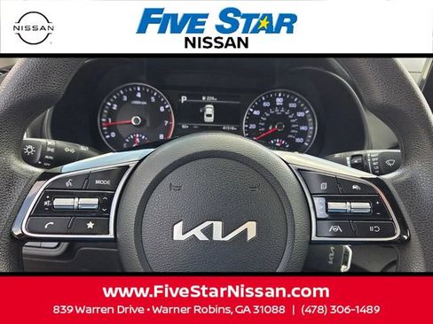 Used 2024 Kia Forte LXS FWD image 23