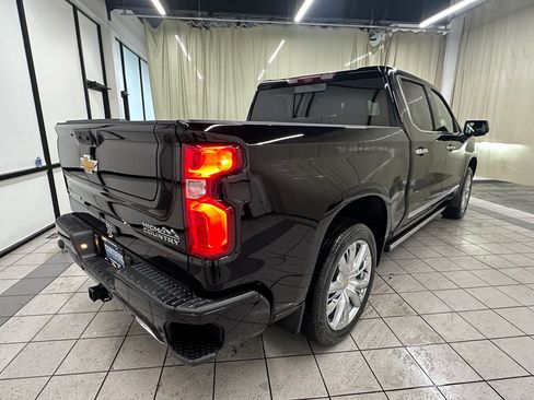 Certified 2024 Chevrolet Silverado 1500 High Country image 5