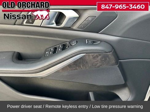 Used 2023 BMW X5 xDrive40i image 10