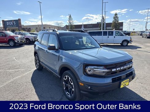 Used 2023 Ford Bronco Sport Outer Banks w/ Tech Package AWD/4WD image 5