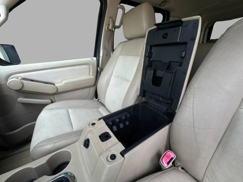 Used 2006 Ford Explorer Limited RWD image 33