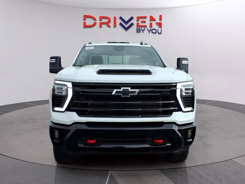 New 2026 Chevrolet Silverado 2500 LT w/ Trail Boss Package image 10