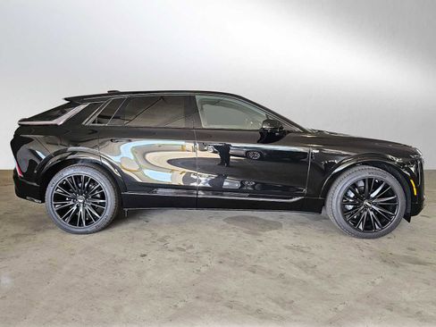 New 2026 Cadillac Lyriq Sport image 2