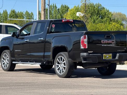 Used 2022 GMC Canyon Denali AWD/4WD image 6
