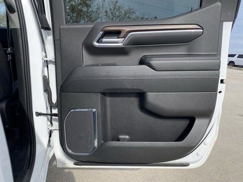 Used 2024 GMC Sierra 1500 SLT image 29