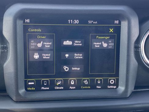 Used 2020 Jeep Wrangler Unlimited Sahara image 26