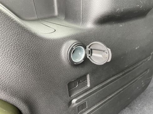 Used 2024 Jeep Wrangler Unlimited Sahara AWD/4WD image 42