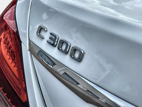 Used 2021 Mercedes-Benz C 300 Sedan image 16