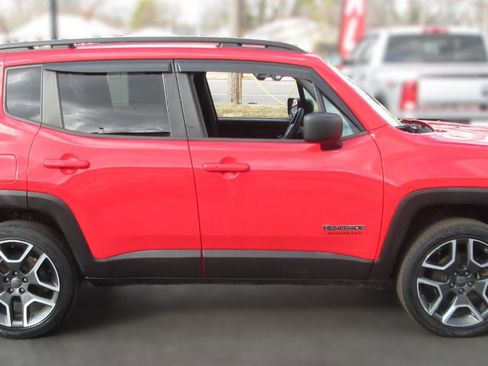 Used 2020 Jeep Renegade Sport image 2