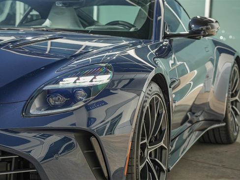 New 2025 Aston Martin V8 Vantage Coupe image 14