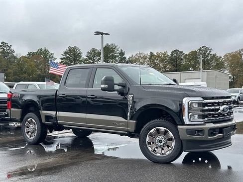 New 2026 Ford F250 King Ranch w/ FX4 Off-Road Package image 7