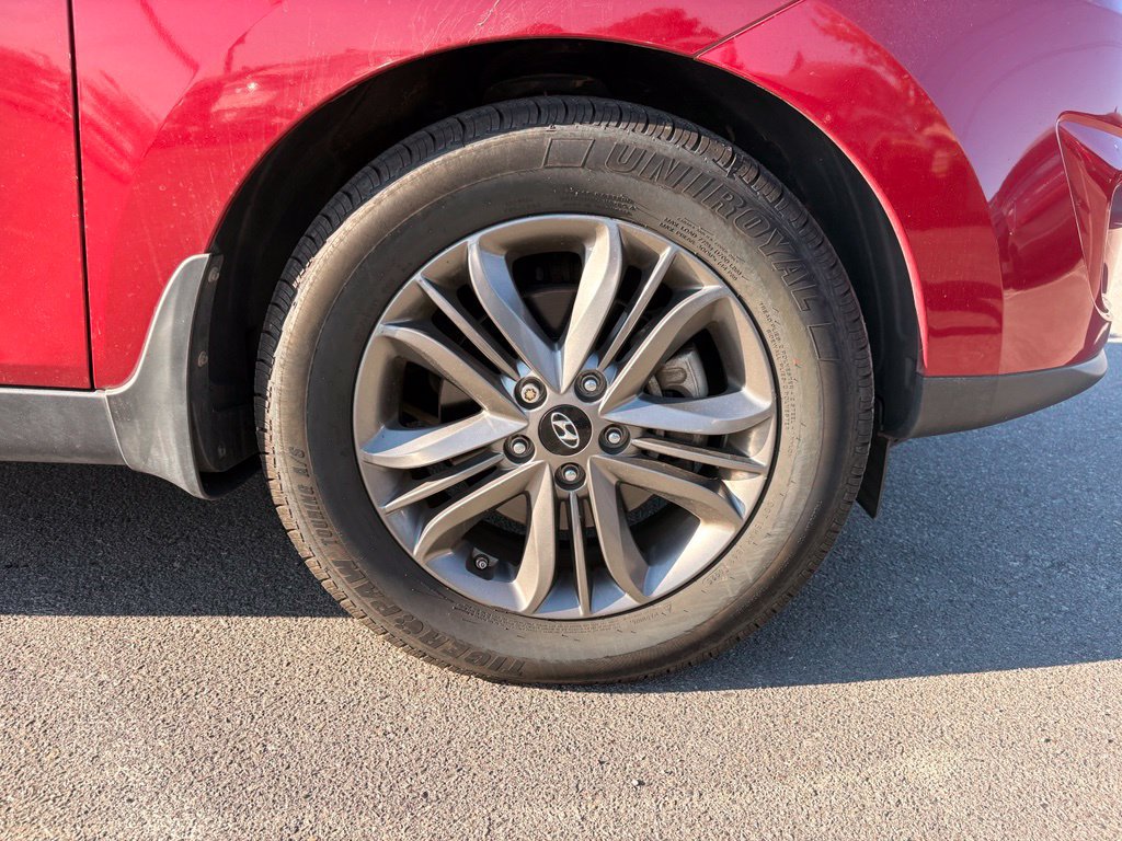 Used 2015 Hyundai Tucson SE FWD image 32
