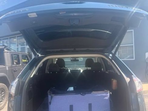 Used 2016 Ford Edge Titanium w/ Equipment Group 301A AWD/4WD image 6