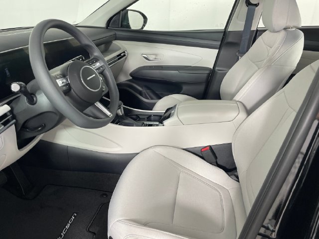 New 2026 Hyundai Tucson SE AWD/4WD image 3