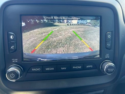 Used 2017 Jeep Renegade Trailhawk AWD/4WD image 26