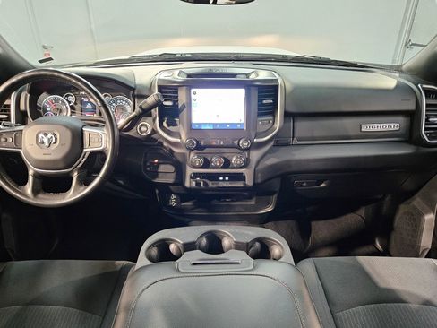 Used 2024 RAM 3500 Big Horn AWD/4WD image 10