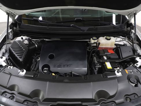 Used 2020 Chevrolet Traverse RS image 33