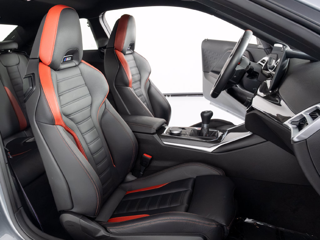 Used 2026 BMW M2 w/ Lighting Package RWD image 42