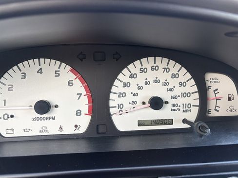 Used 2001 Toyota Tacoma PreRunner image 16