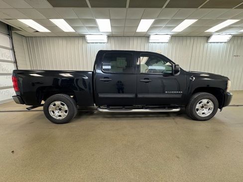 Used 2011 Chevrolet Silverado 1500 LT w/ All-Star Edition image 5