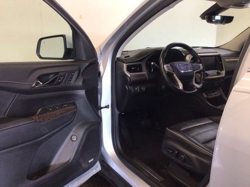 Used 2020 GMC Acadia Denali w/ Trailering Package AWD/4WD image 14