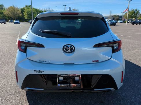 Certified 2025 Toyota Corolla XSE image 5