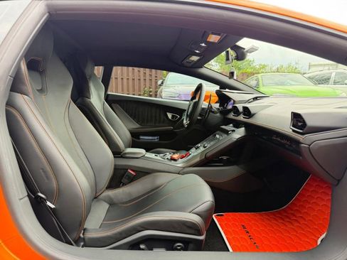 Used 2019 Lamborghini Huracan LP 580-2 RWD image 20