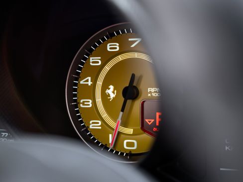 Used 2020 Ferrari 488 Pista Spider image 78